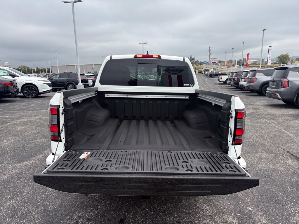 New 2027 Nissan Frontier SV w/ SV Convenience Package AWD/4WD image 13