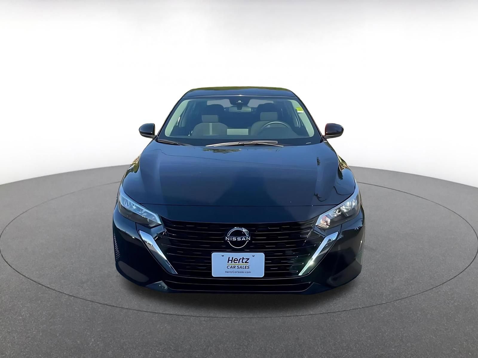 Used 2025 Nissan Sentra SV FWD image 4