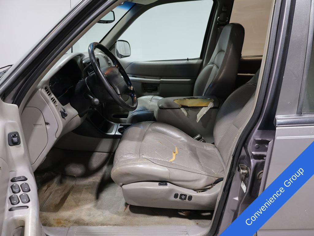 Used 1997 Ford Explorer Limited AWD/4WD image 2