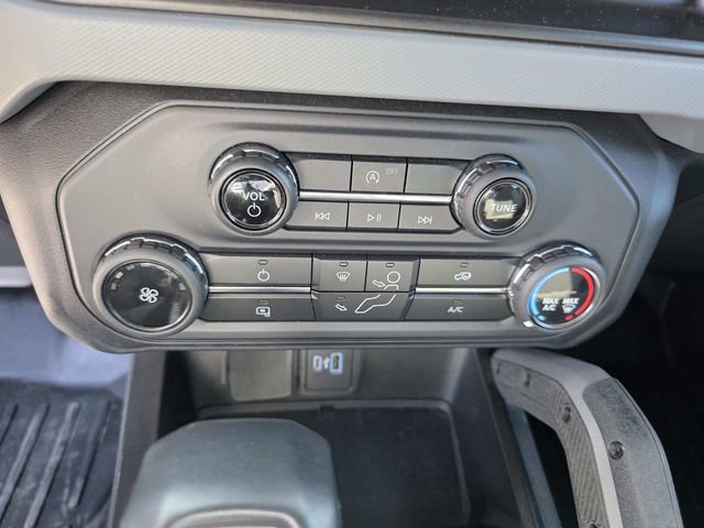 Used 2021 Ford Bronco Big Bend image 11