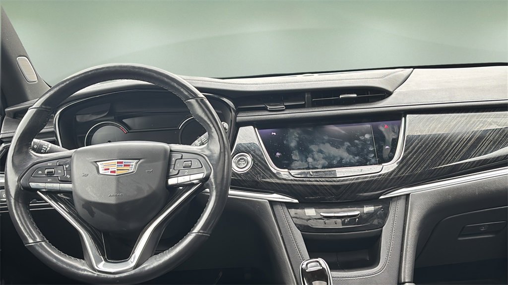 Used 2020 Cadillac XT6 Premium Luxury image 14