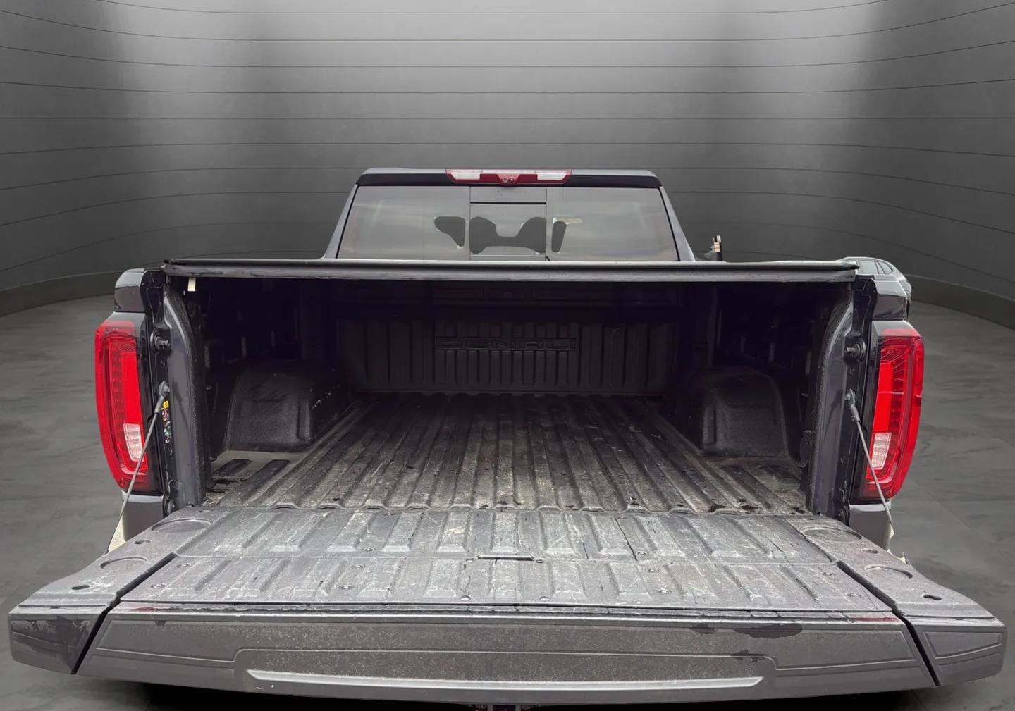 Used 2023 GMC Sierra 1500 Denali w/ Denali Reserve Package image 22