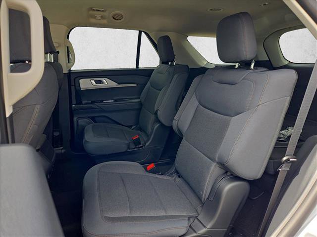 New 2026 Ford Explorer Active image 15