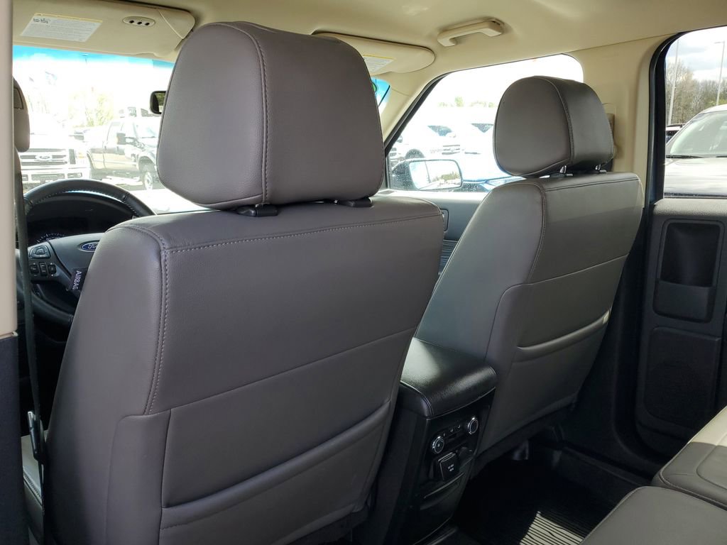 Used 2019 Ford Flex SEL w/ Equipment Group 202A AWD/4WD image 29