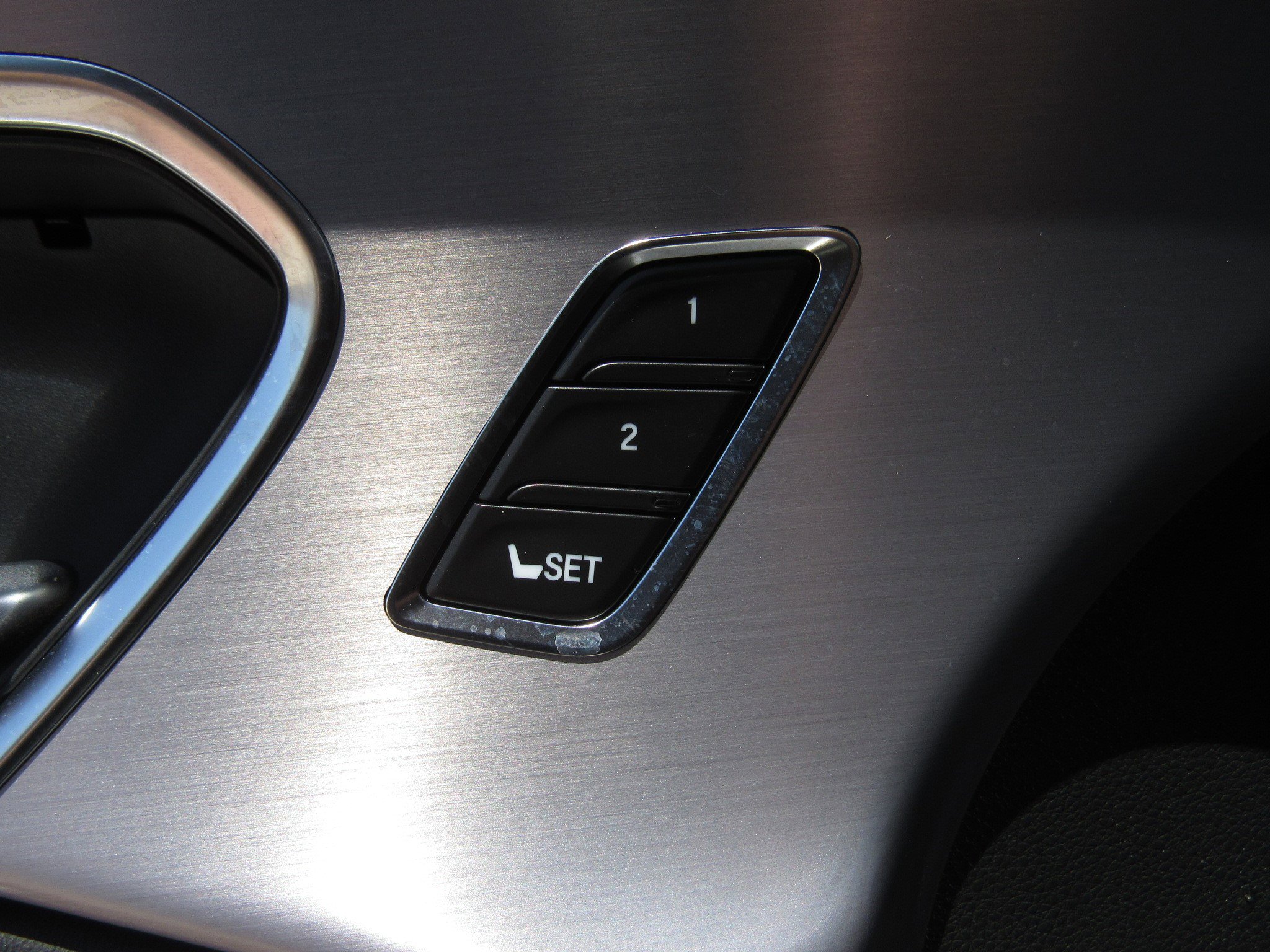 Certified 2025 Acura RDX SH-AWD w/ Technology Package image 26