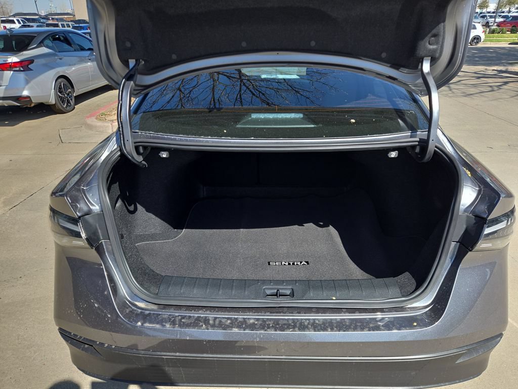 New 2026 Nissan Sentra SV w/ SV Convenience Package FWD image 30