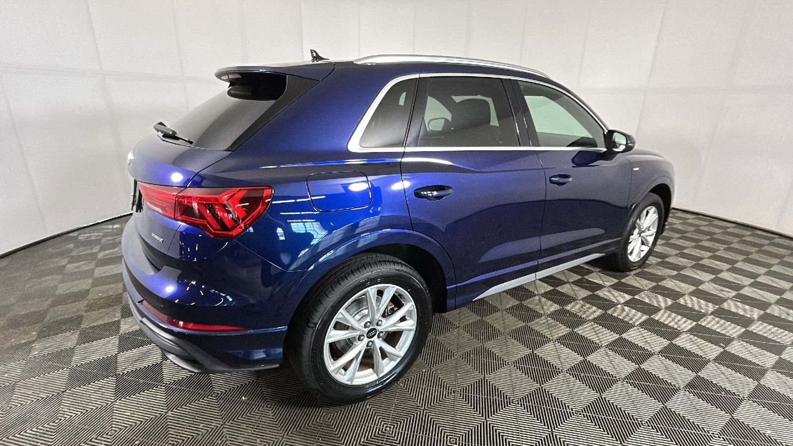Used 2024 Audi Q3 2.0T Premium AWD/4WD video 2