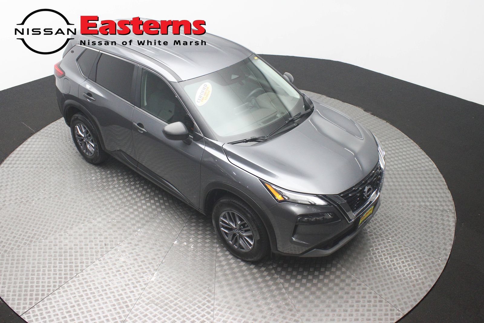 Used 2023 Nissan Rogue S AWD/4WD image 3