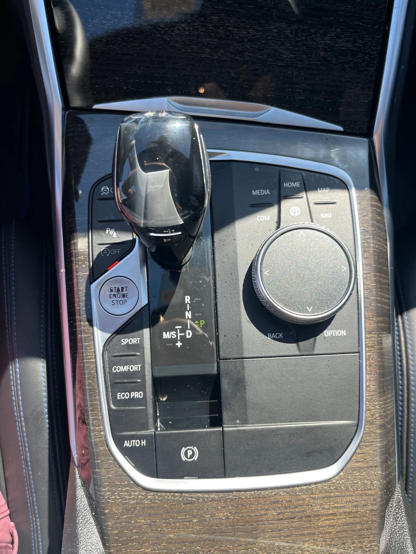Used 2020 BMW 330i Sedan w/ M Sport Package image 17