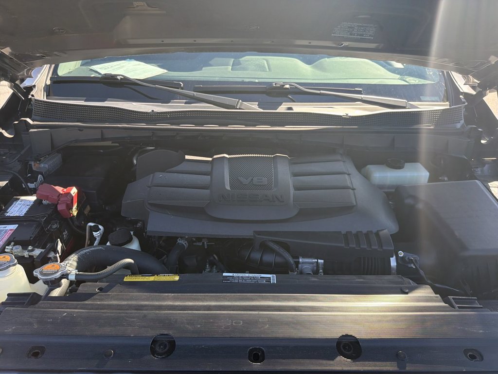 Used 2021 Nissan Titan SV w/ SV Convenience Package AWD/4WD image 29