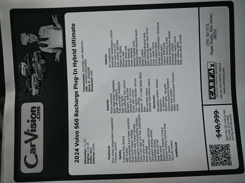 Used 2024 Volvo S60 T8 Ultimate w/ Climate Package image 9