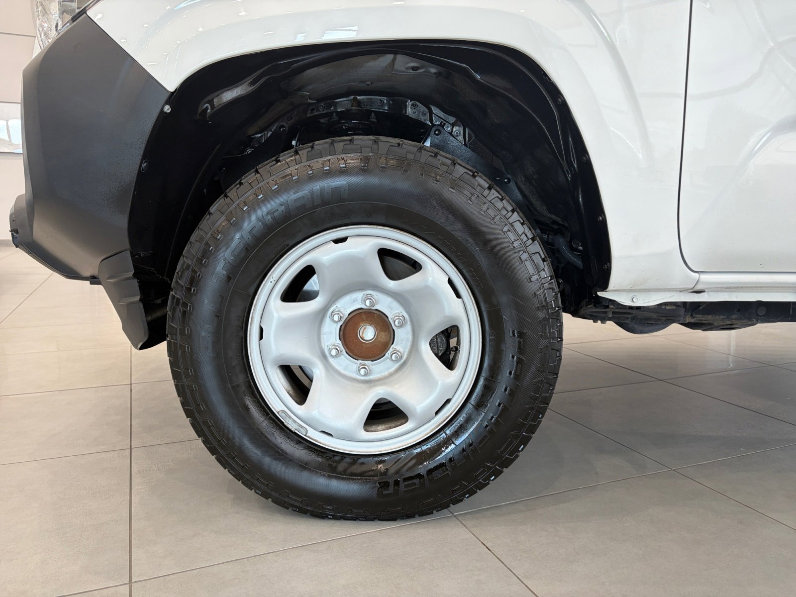 Used 2021 Toyota Tacoma SR RWD image 11