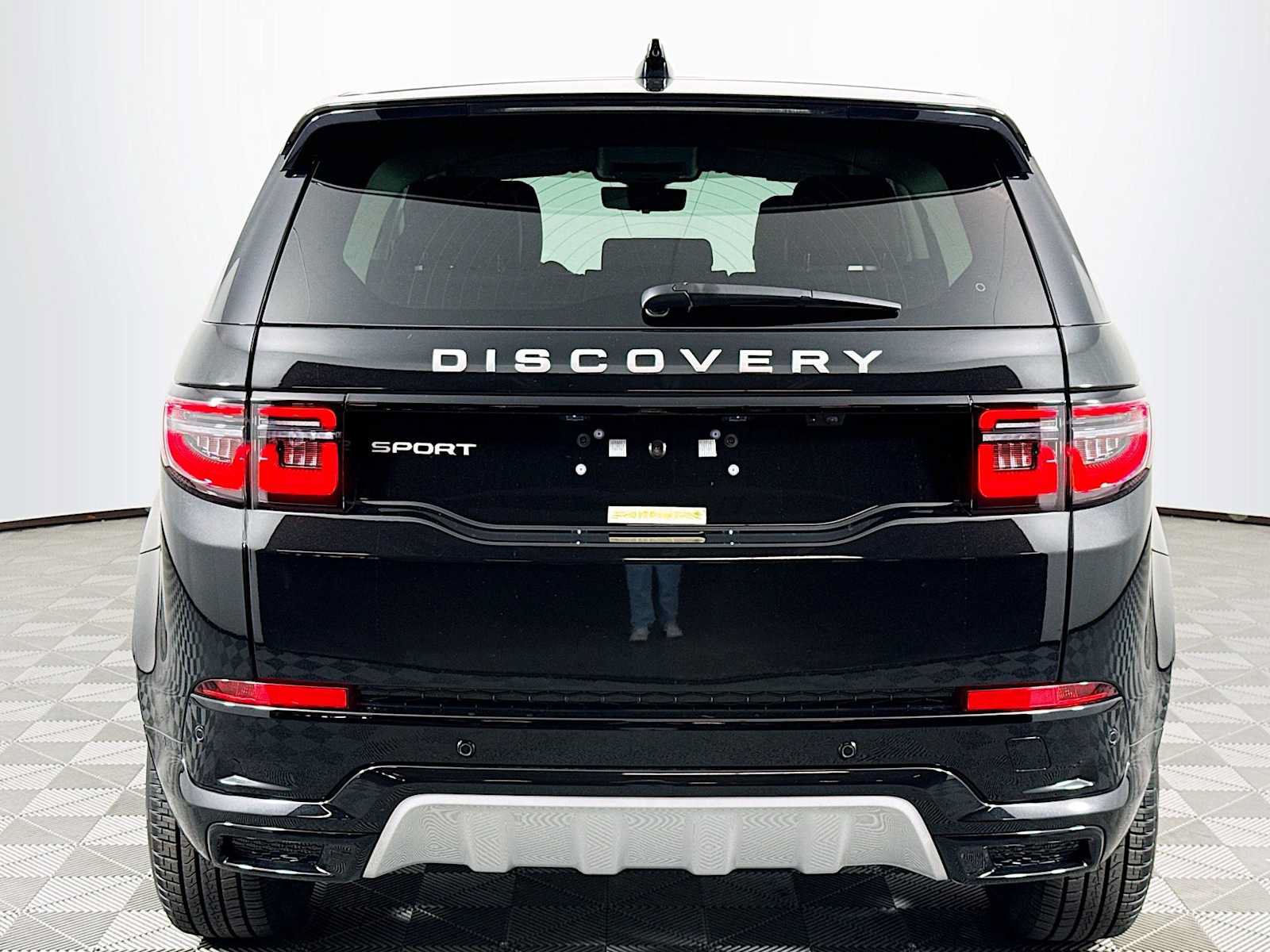 New 2025 Land Rover Discovery Sport S AWD/4WD image 6