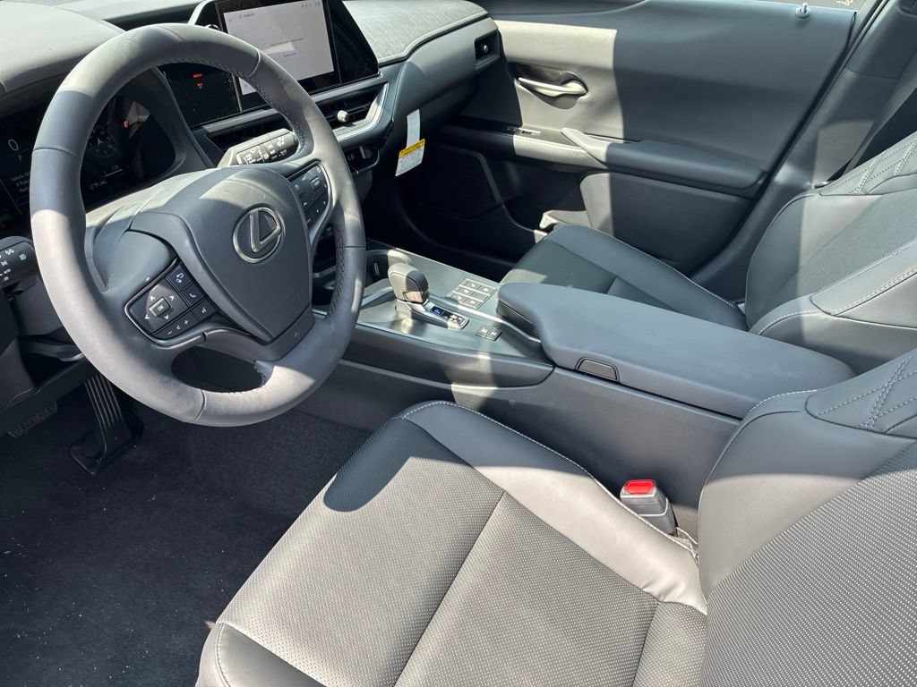 New 2026 Lexus UX 300h AWD image 13