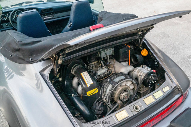 Used 1986 Porsche 911 Carrera RWD image 17