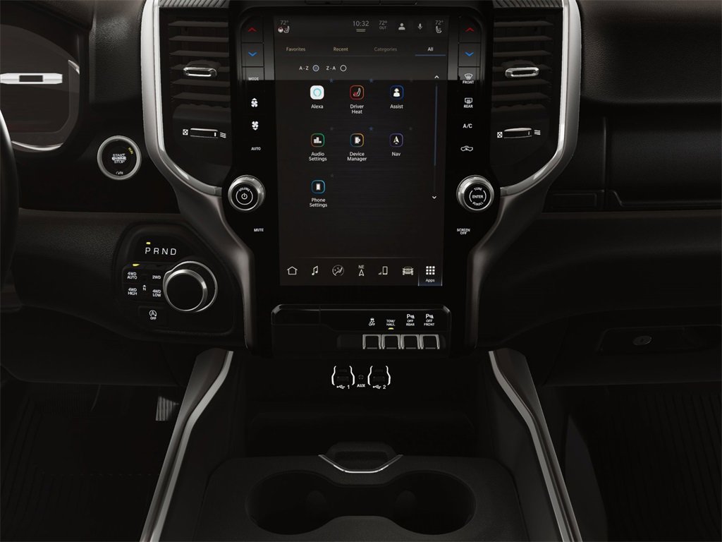 New 2026 RAM 1500 4x4 Crew Cab image 10