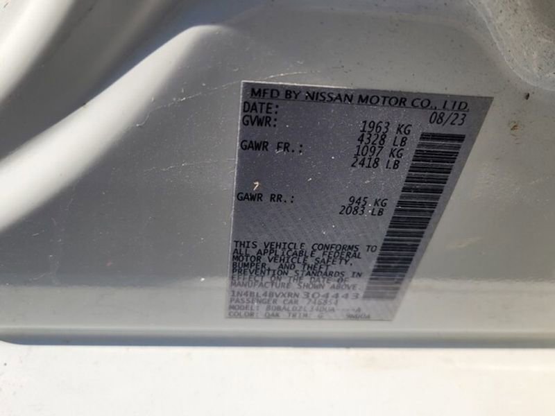 Used 2024 Nissan Altima 2.5 S image 17