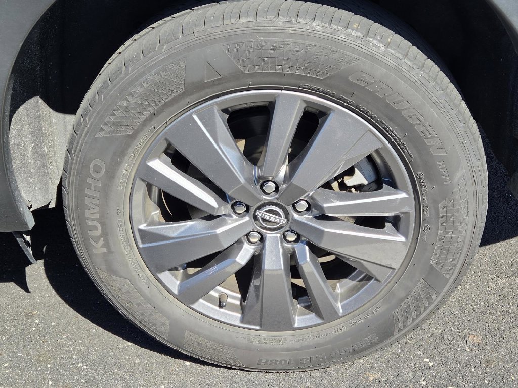 Used 2025 Nissan Pathfinder SV AWD/4WD image 6