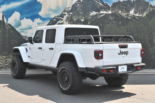 Used 2023 Jeep Gladiator Rubicon w/ LED Lighting Group AWD/4WD image 9