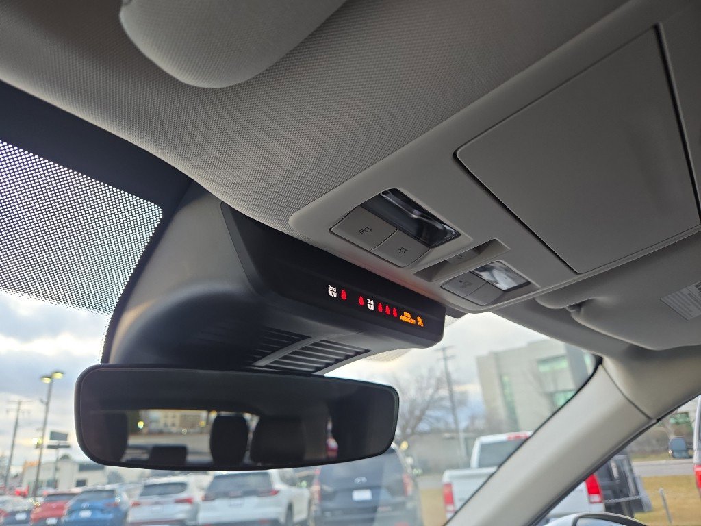 Used 2024 MAZDA CX-90 Plug-In Hybrid w/ Preferred image 22