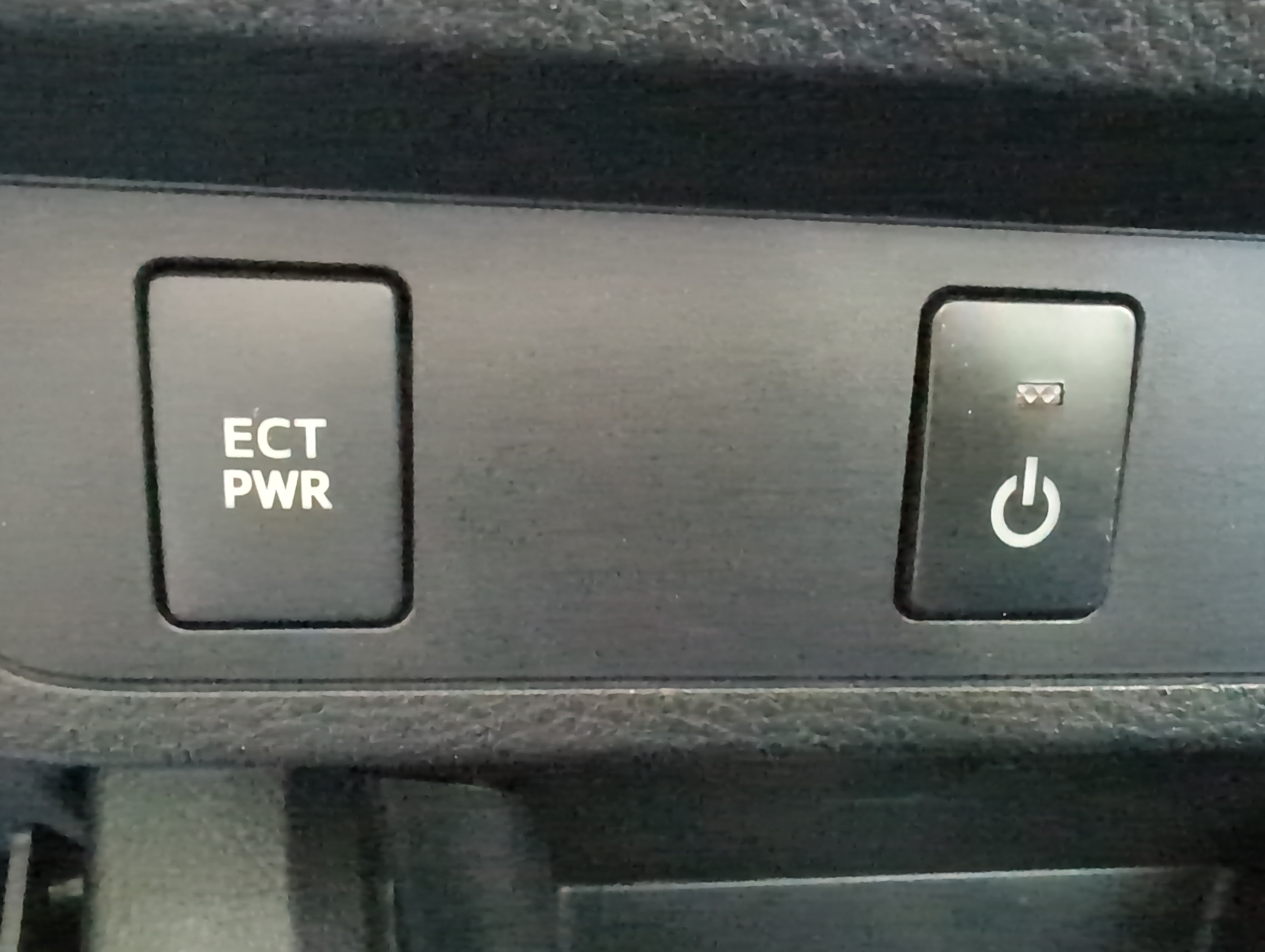Used 2016 Toyota Tacoma SR5 w/ Towing Package RWD image 35