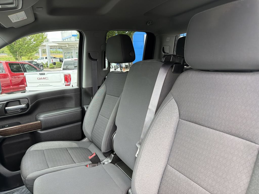 Used 2022 GMC Sierra 3500 SLE w/ SLE Convenience Package AWD/4WD image 34