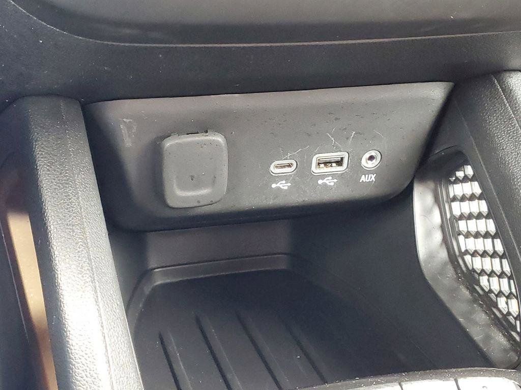 Used 2023 Chevrolet TrailBlazer ACTIV w/ Convenience Package image 17