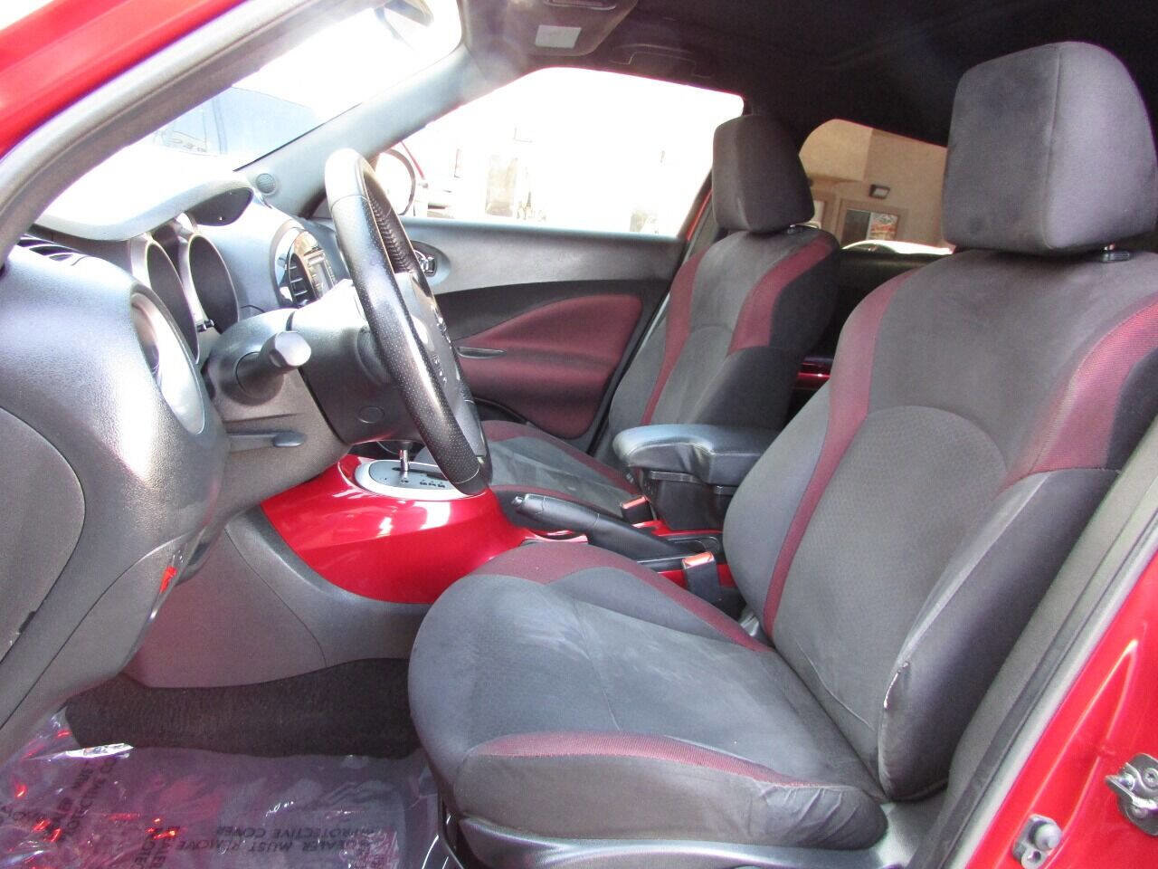 Used 2014 Nissan Juke SV w/ Navigation Package image 23