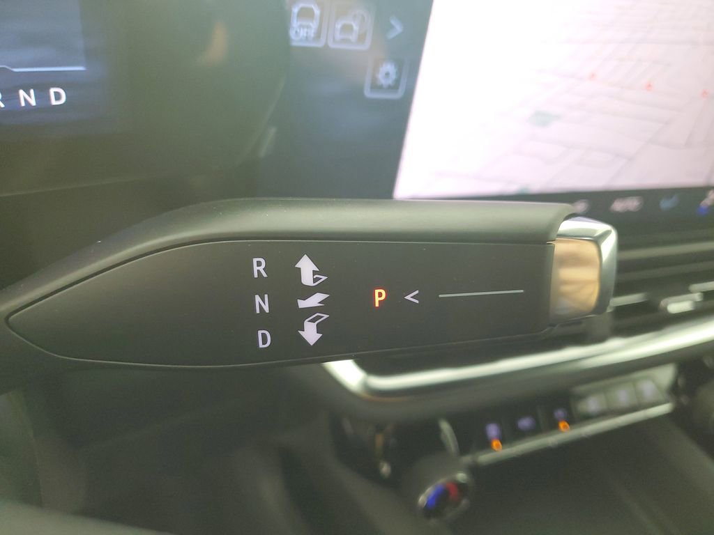 New 2026 Chevrolet Equinox EV LT image 18