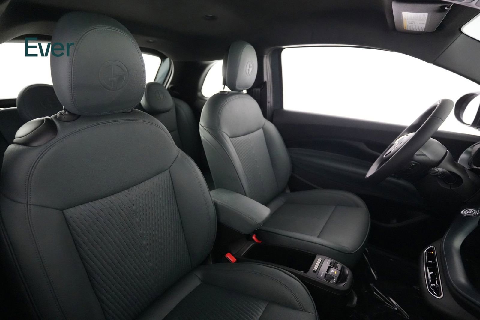 Used 2025 FIAT 500 e FWD image 23