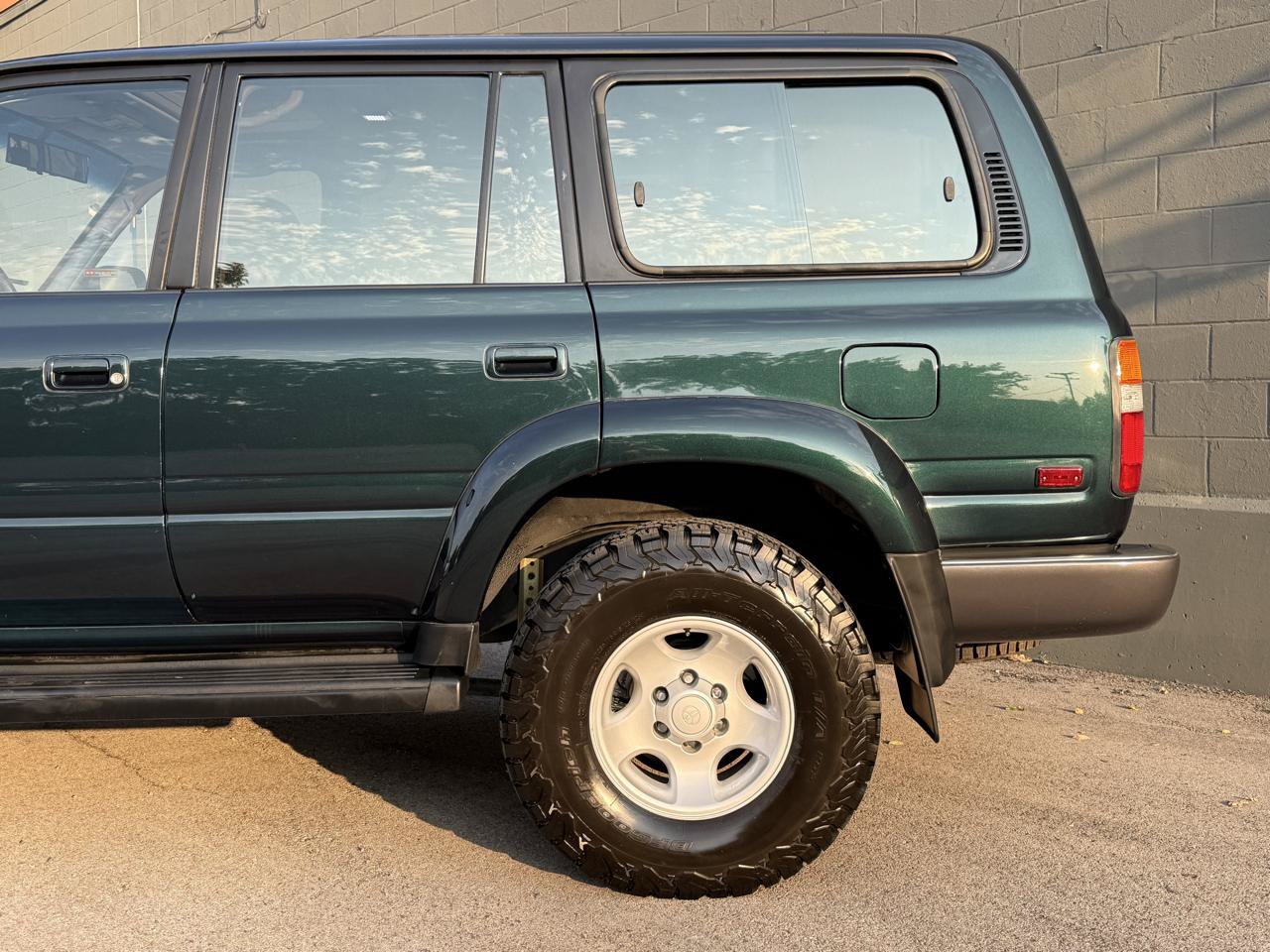 Used 1994 Toyota Land Cruiser AWD/4WD image 24