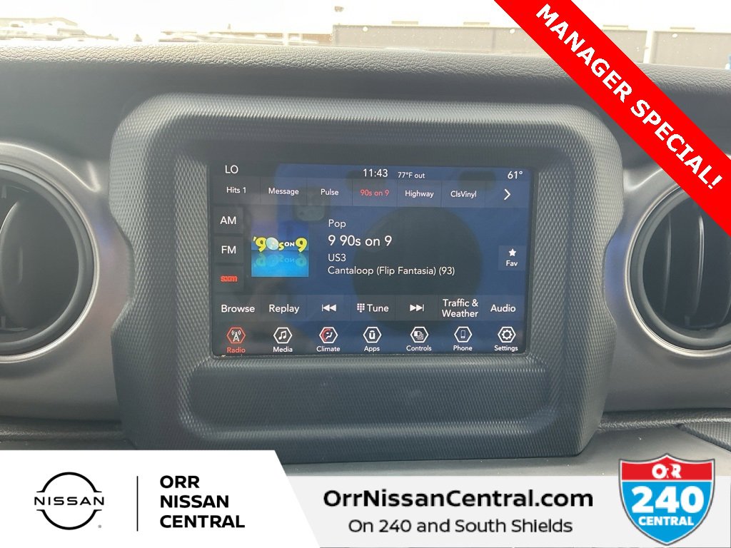 Used 2021 Jeep Gladiator Willys image 22