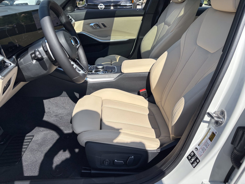 New 2026 BMW 330i xDrive Sedan w/ M Sport Package AWD/4WD image 15