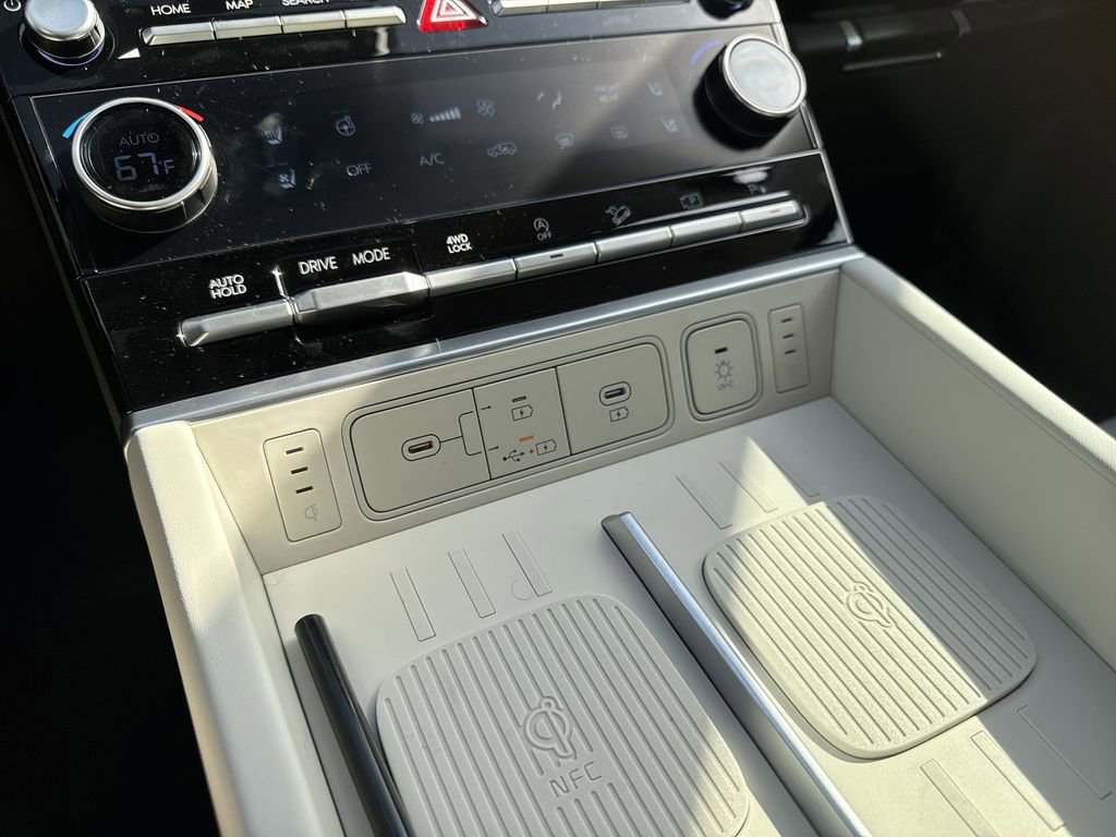 Used 2025 Hyundai Santa Fe Calligraphy image 30