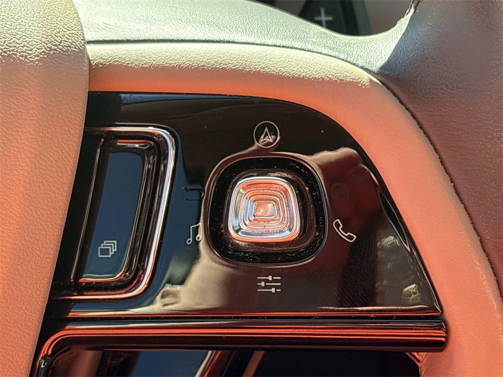 Used 2022 Lincoln Corsair FWD w/ Premium Package image 23