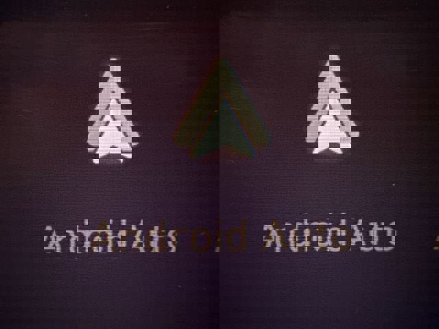 Used 2023 Hyundai Santa Cruz SEL Premium w/ Cargo Package image 7