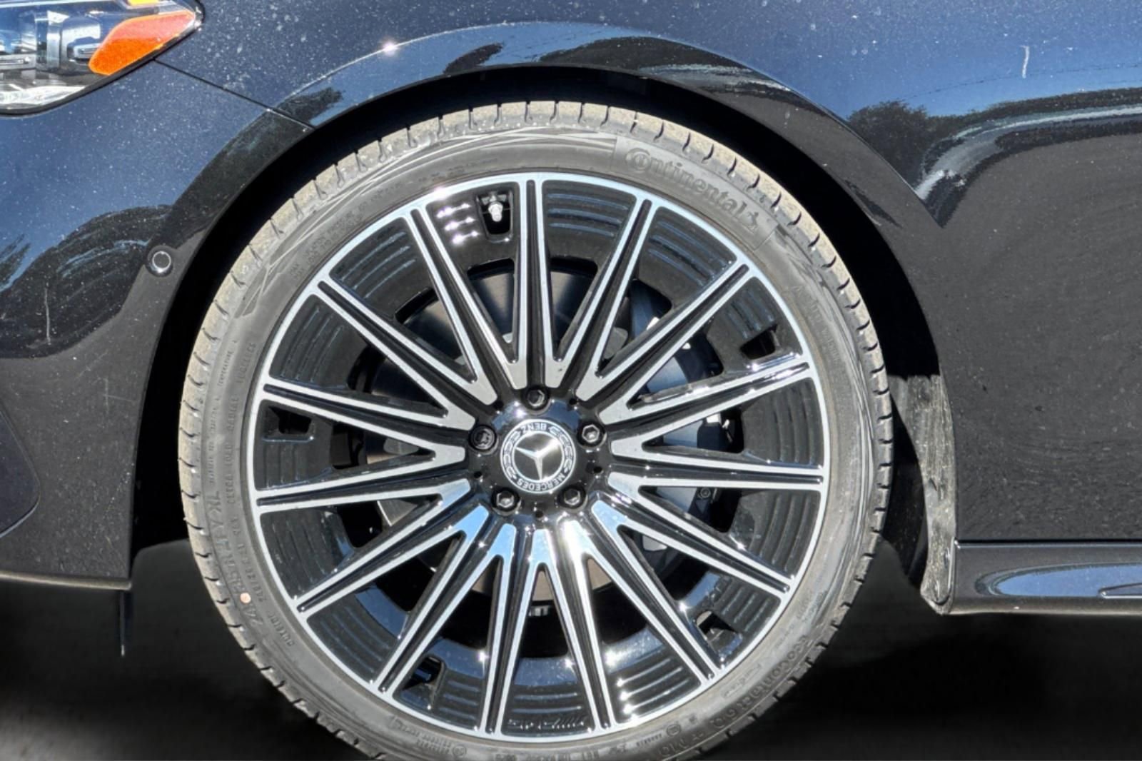 New 2026 Mercedes-Benz E 350 4MATIC Sedan image 33