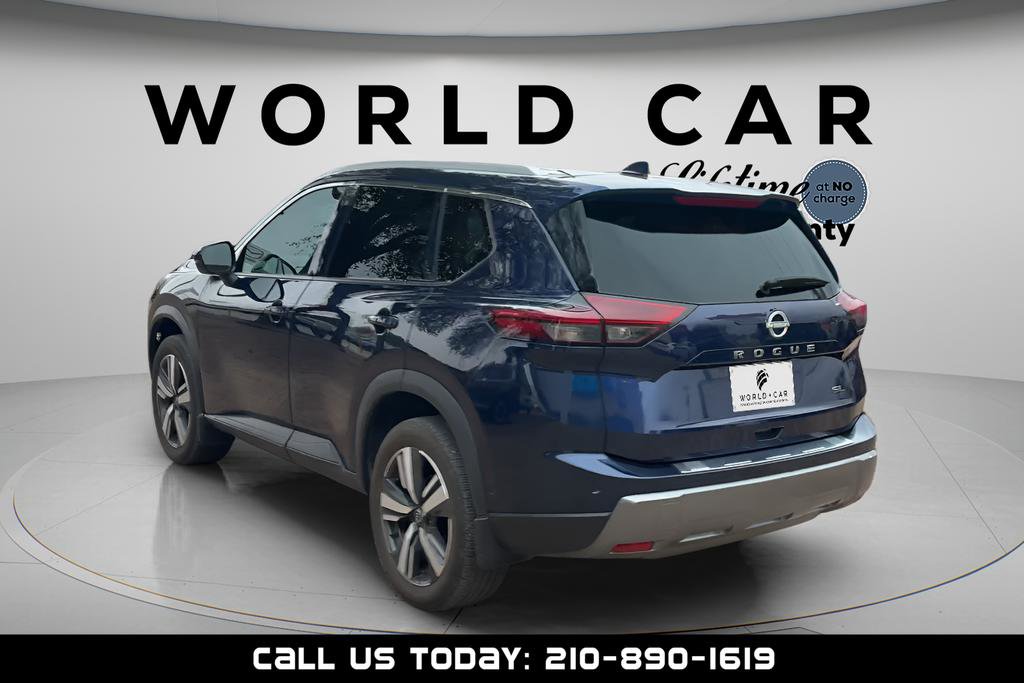 Used 2024 Nissan Rogue SL w/ SL Premium Package image 5