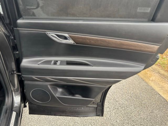 Used 2024 Genesis GV80 2.5T image 15
