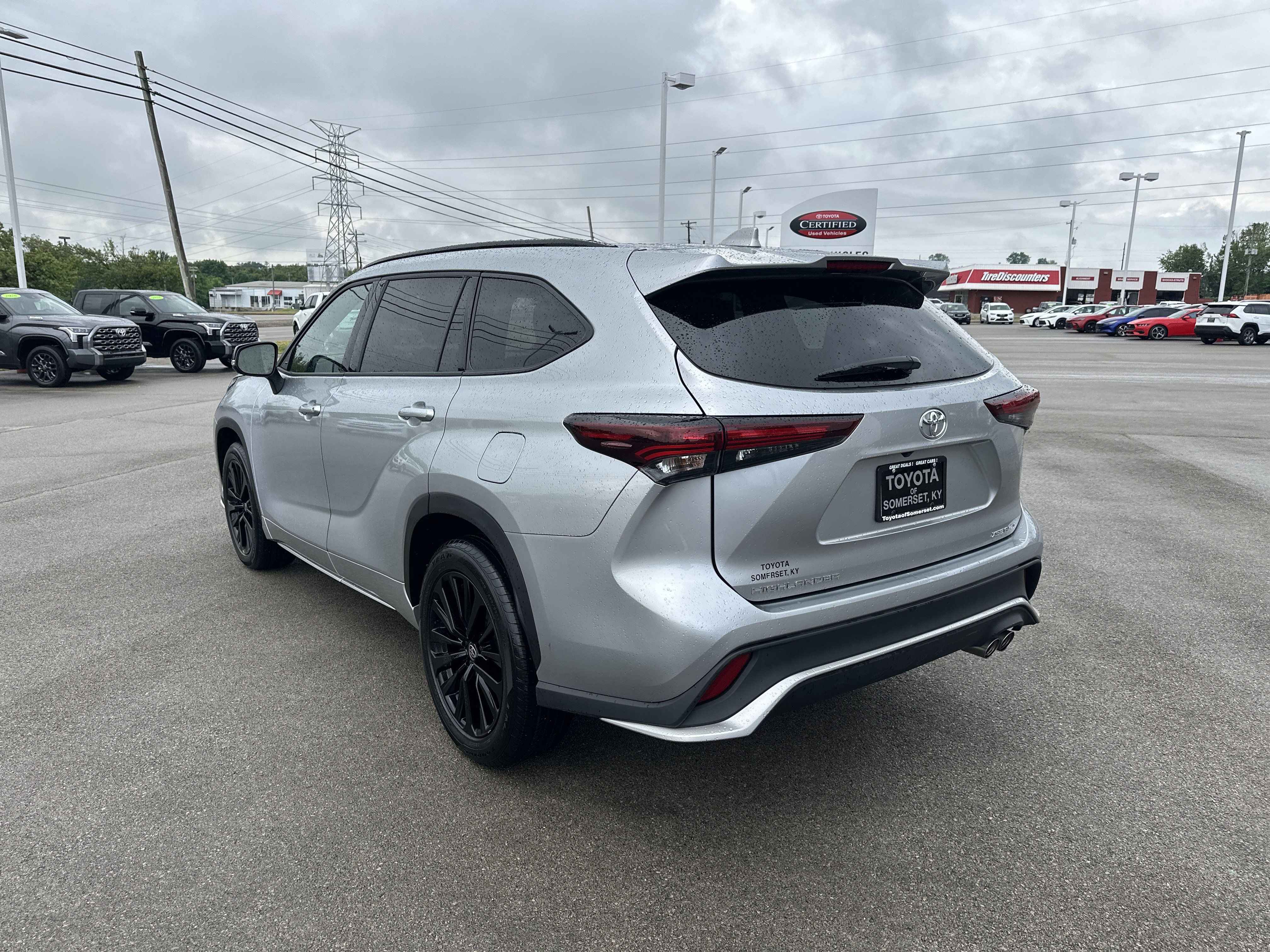 Certified 2025 Toyota Highlander XSE AWD/4WD image 7