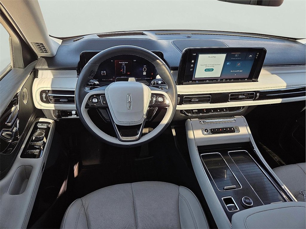 Certified 2025 Lincoln Aviator Reserve w/ Illumination Package image 11