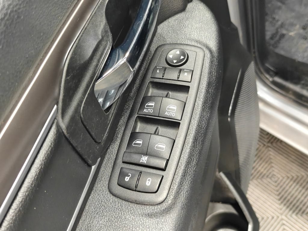 Used 2024 RAM 1500 Classic Warlock AWD/4WD image 42