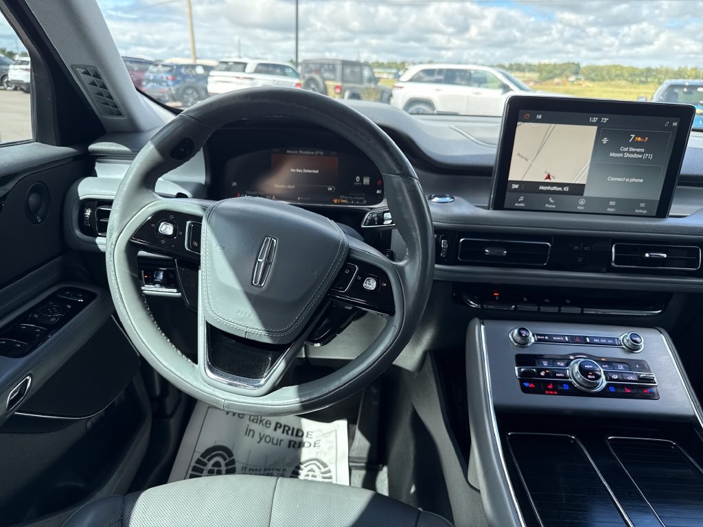 Used 2020 Lincoln Aviator Reserve w/ Equipment Group 201A AWD/4WD image 13