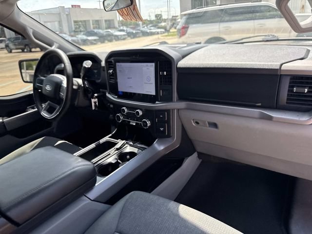 Used 2025 Ford F150 XLT w/ Equipment Group 301A Standard AWD/4WD image 19