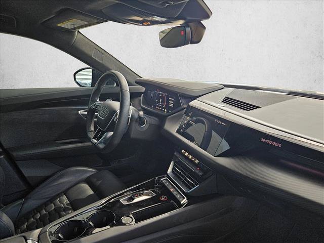 Used 2023 Audi RS e-tron GT w/ Carbon Performance Package AWD/4WD image 10