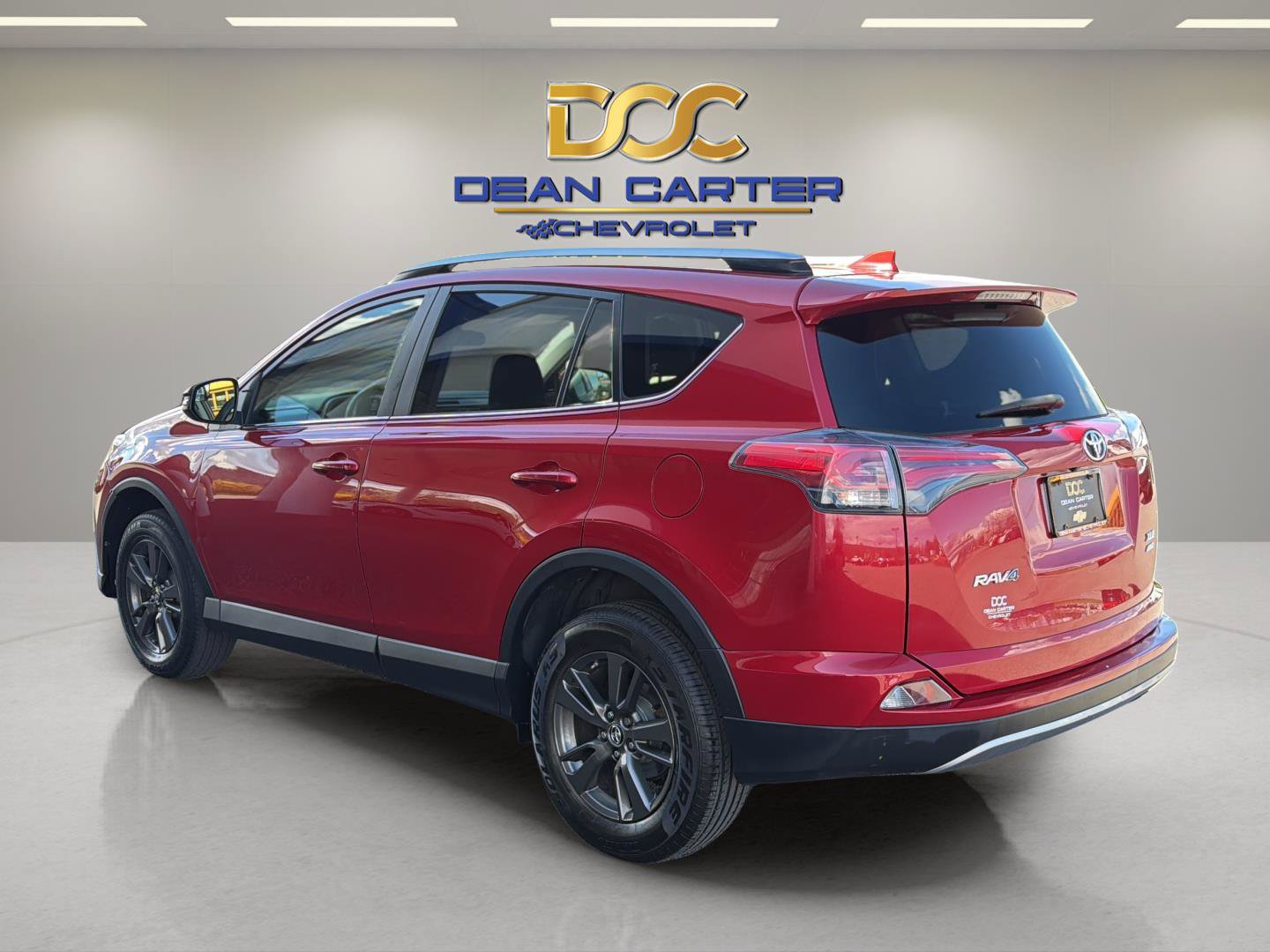 Used 2017 Toyota RAV4 XLE w/ All Weather Liner Package AWD/4WD image 3