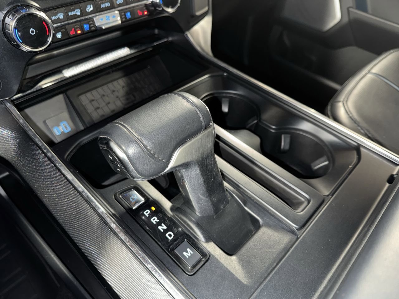 Used 2024 Ford F150 Platinum w/ FX4 Off-Road Package image 29