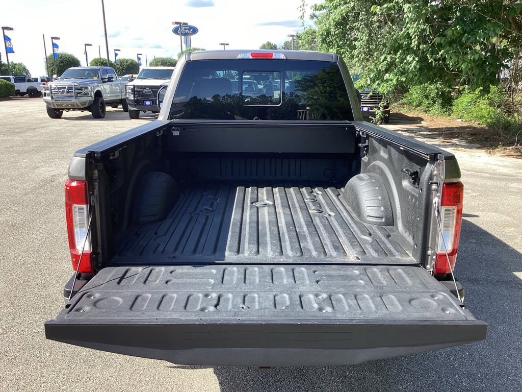Used 2019 Ford F250 Lariat w/ Lariat Value Package AWD/4WD image 11