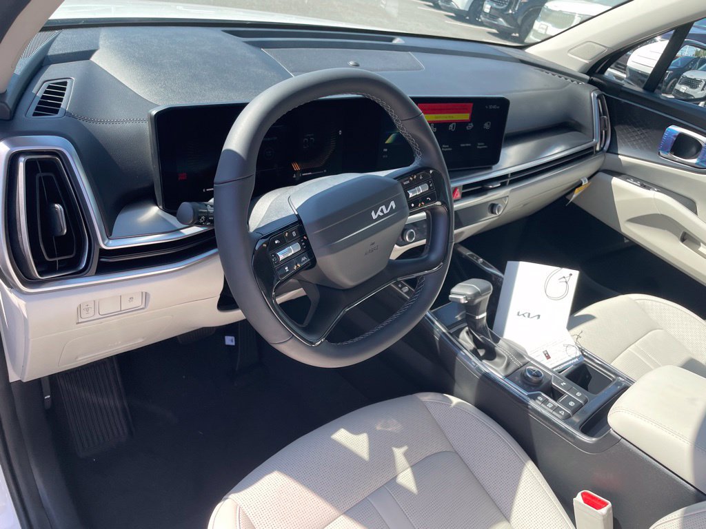 New 2026 Kia Sorento S AWD/4WD image 9