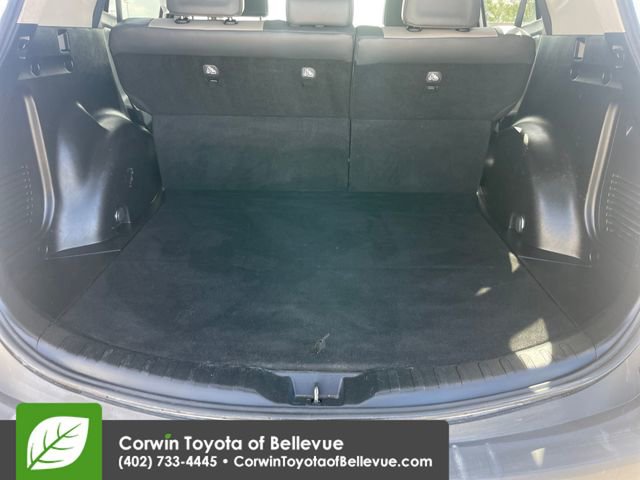 Used 2015 Toyota RAV4 Limited AWD/4WD image 30